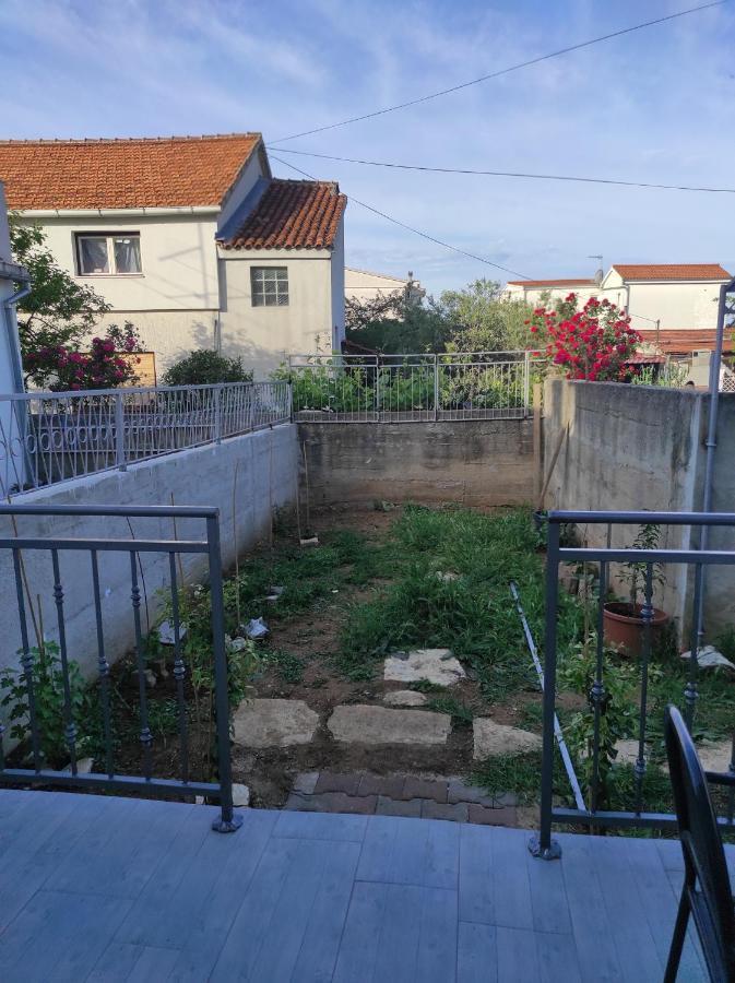 Apartments M&R Spadina Vodice Zewnętrze zdjęcie